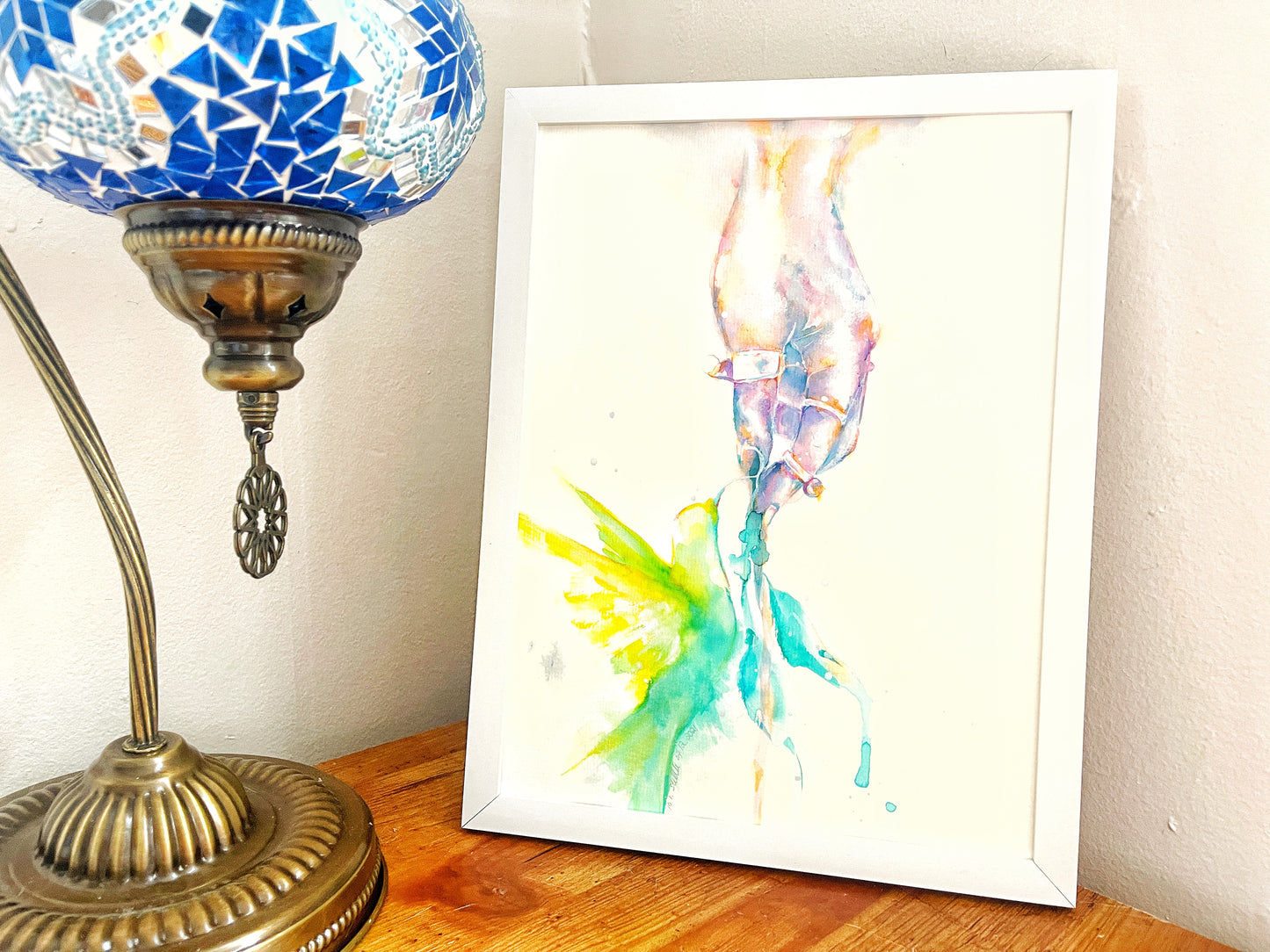 Hand & Hummingbird